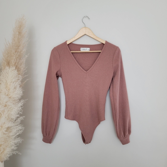 Abercrombie & Fitch Tops - Abercrombie Soft AF Cozy bodysuit size small mauve